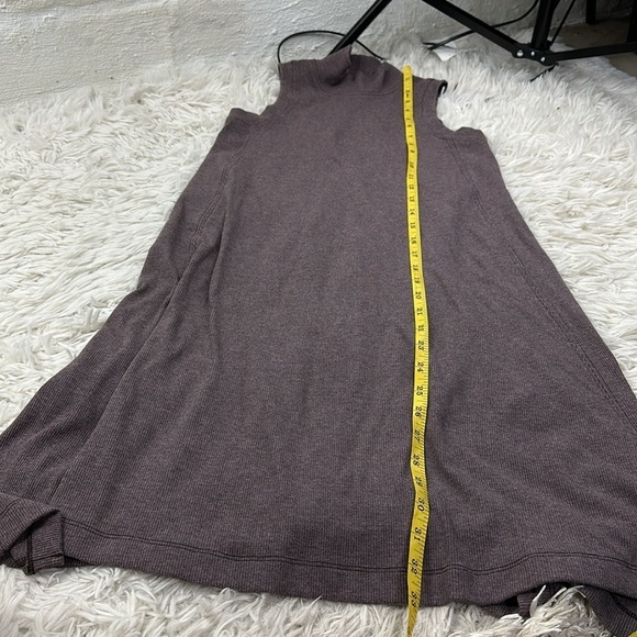 Lululemon Gone for the Week Dress Heathered Antique Bark - Picture 3 of 6